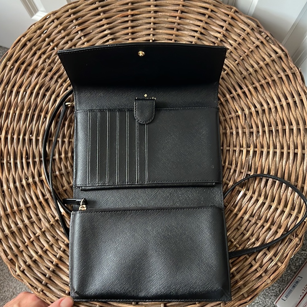 Kate Spade New York Saffiano Crossbody Wallet - Picture 5 of 9